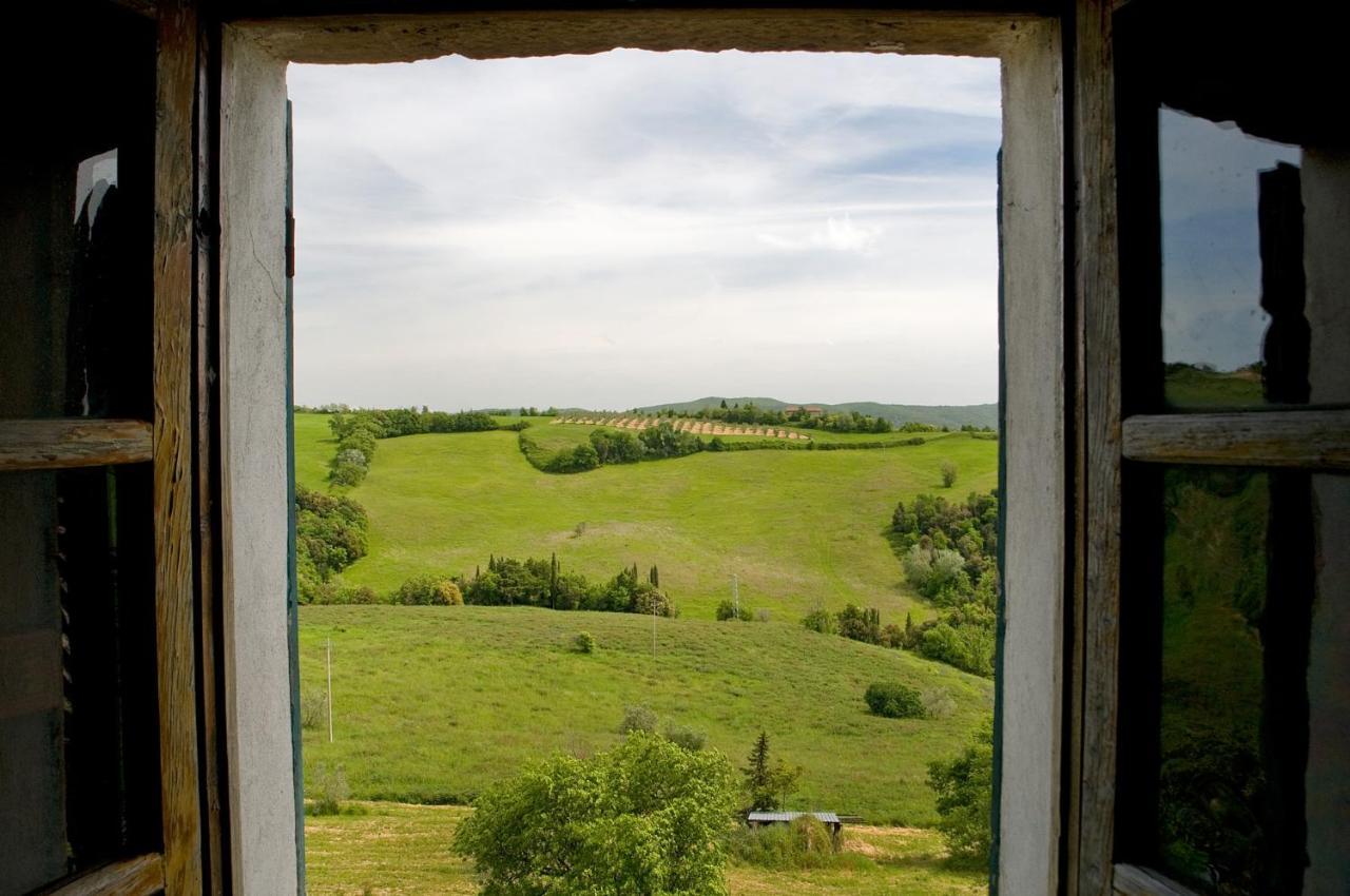 Agriturismo Fontesettimena Appartamento Rondine- Appartamento Capriolo 볼테라 외부 사진